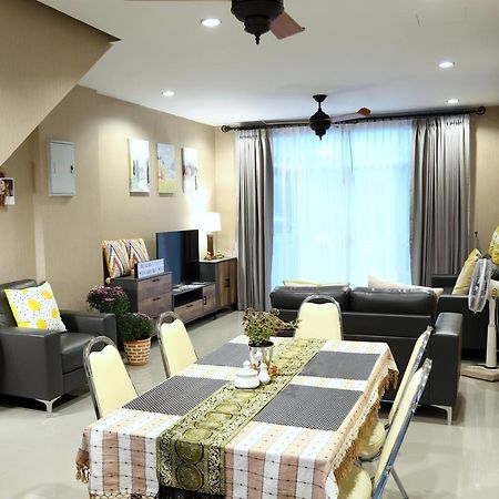 Modern Townhome At The Old City شيانغ ماي المظهر الخارجي الصورة